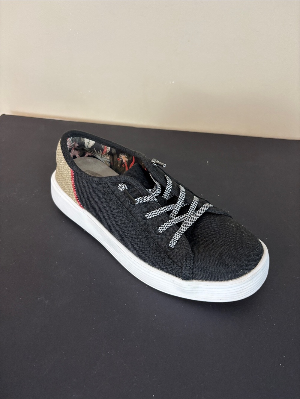 Hey Dude Cody Craft Black and Tan Canvas Slip-on Shoes Size 6 - Picture 15 of 15